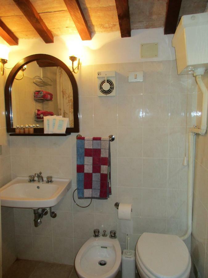B&B Carboni Penna San Giovanni Экстерьер фото